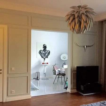 Altbauwohnung Im Herzen Von Apartmán