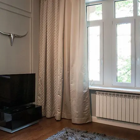 Altbauwohnung Im Herzen Von *