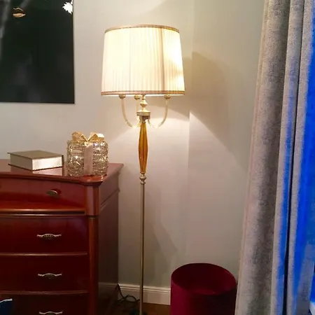 Altbauwohnung Im Herzen Von Karlsruhe